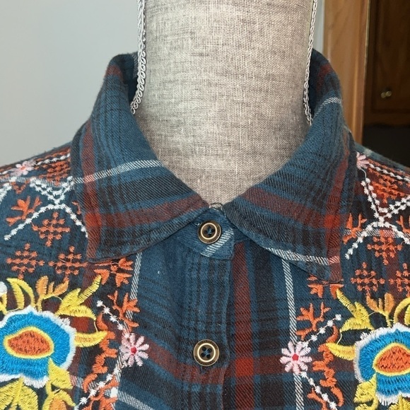 🤎 M Embroidered Flannel Tunic Longline Pockets Rodeo Boho Festival Art To Wear - Picture 2 of 12
